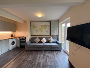 Photo 23- click for photo gallery